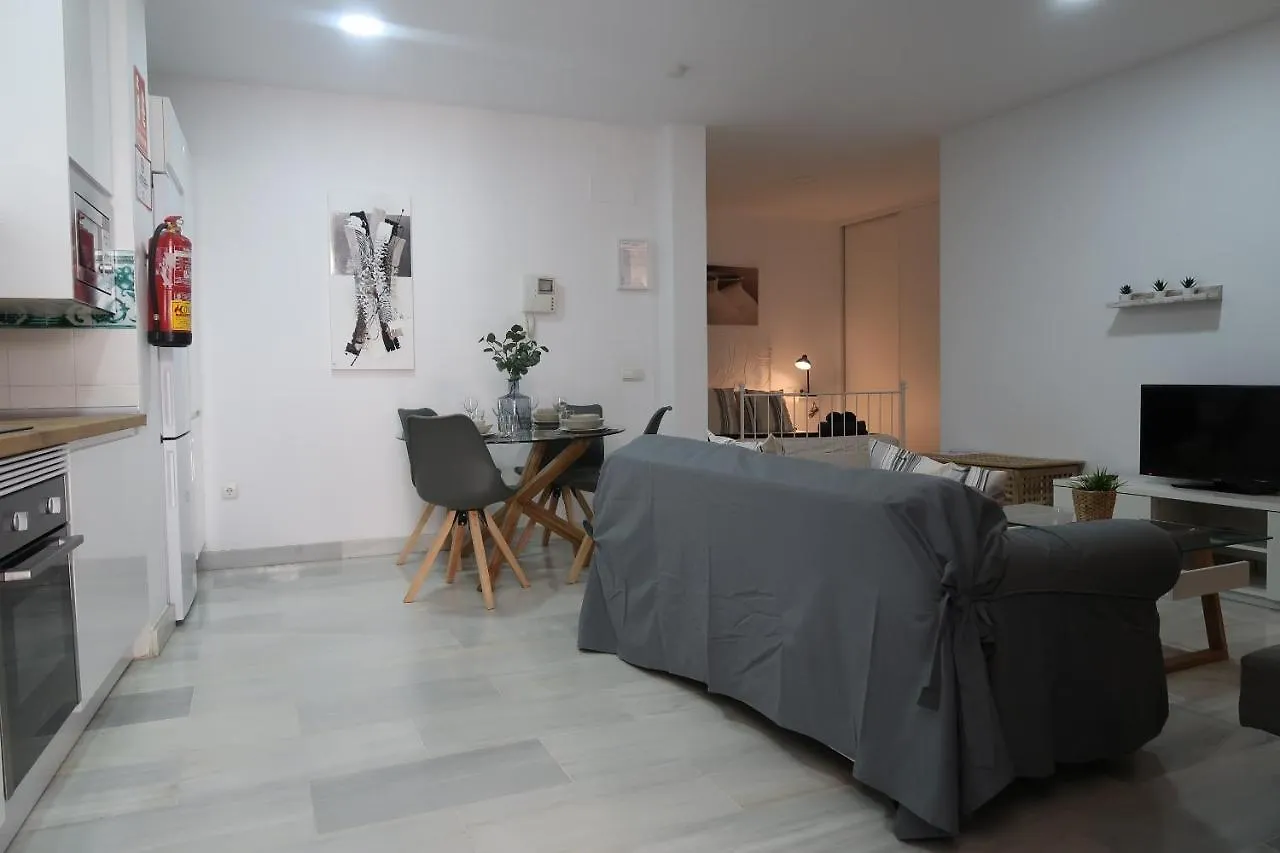 J & E Malaga Center Apartamentos