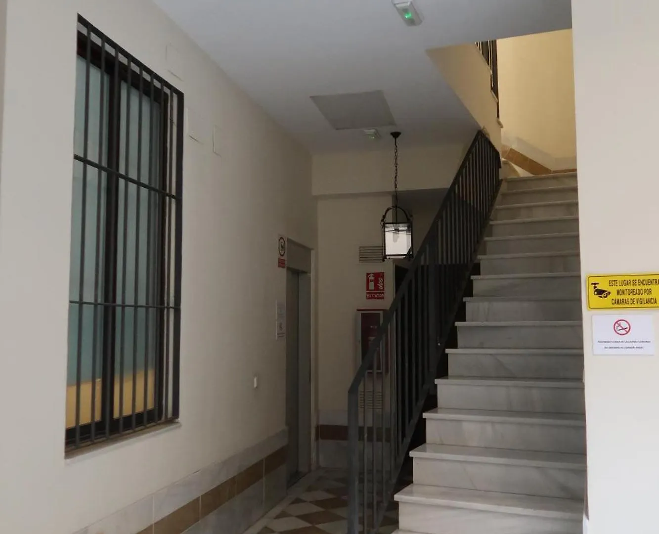 J & E Malaga Center Apartamentos