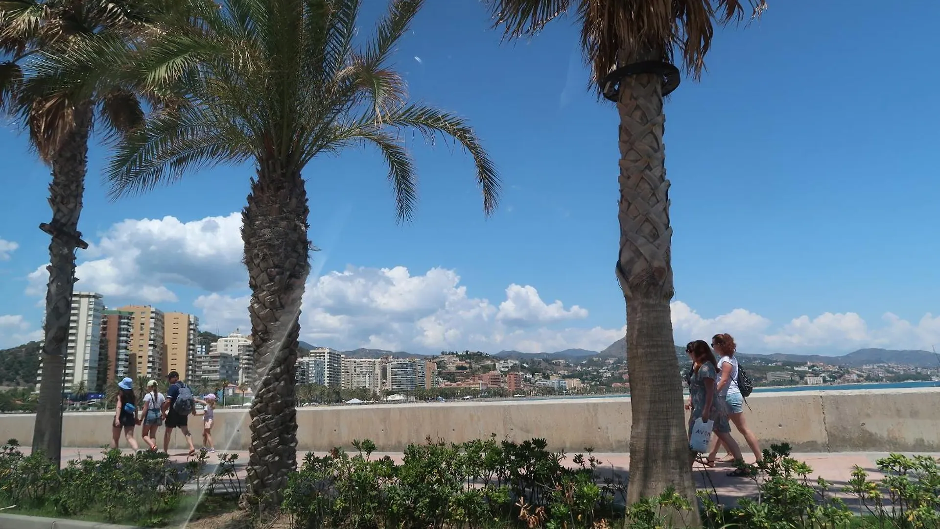 J & E Malaga Center Apartamentos Spain